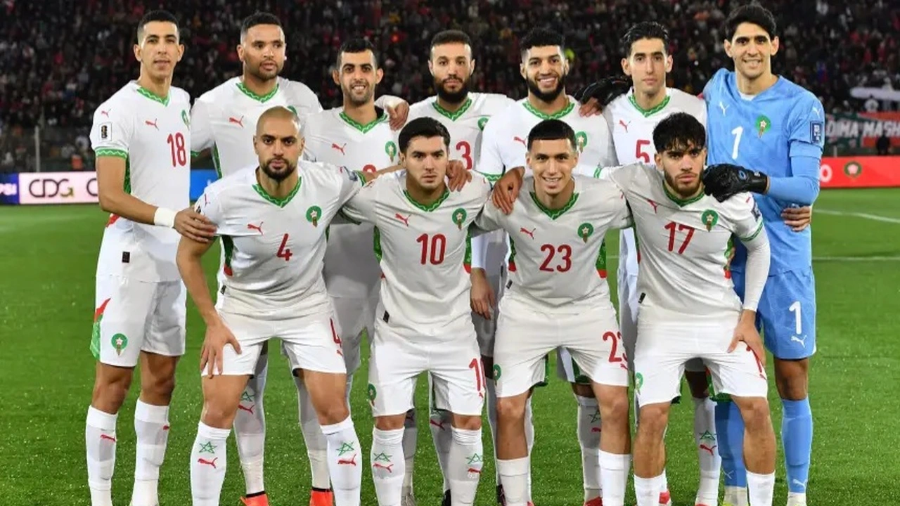 تحدي جديد لنجم الأسود ضمن قائمة أفضل لاعب في إسبانيا